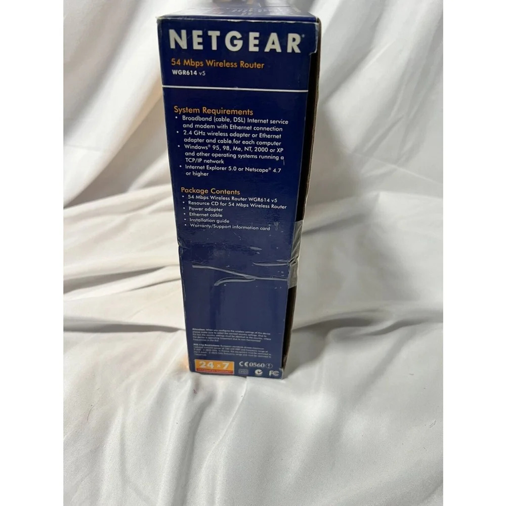 Netgear WGR614 V5 54 Mbps 4-Port Wireless Router Works With Everything Included - Picture 2 of 16